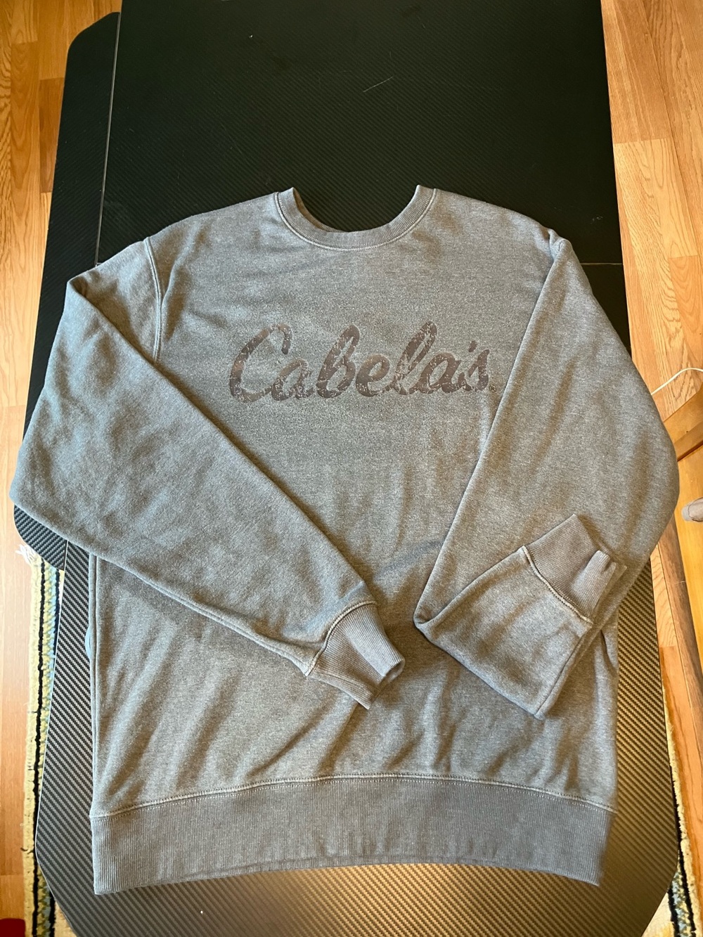 Cabela's Heather Gray Men's Crewneck Sweatshirt